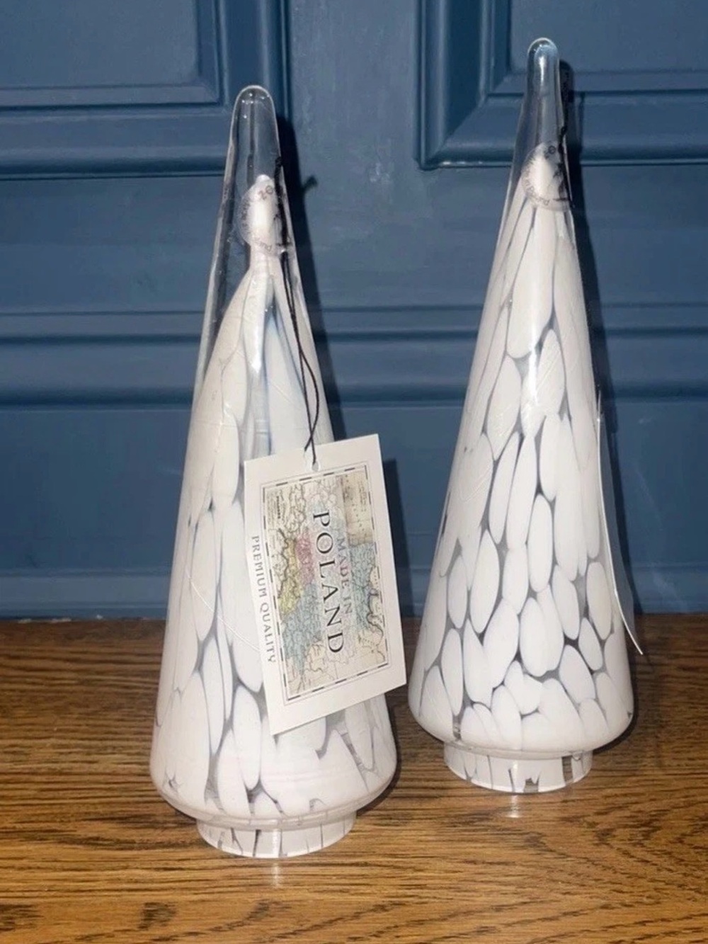 Set of 2 White Zorza Poland Hand Blown Art Glass Christmas Trees 8.5–9” New NWT